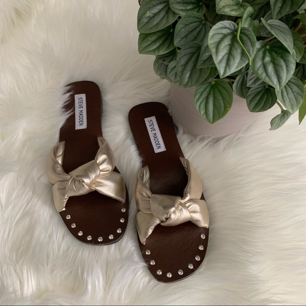 Steve Madden Knotted sandals